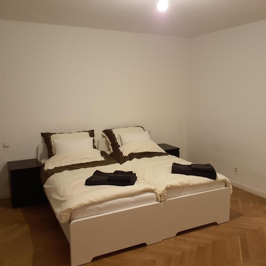Top Apartment Wien Exteriör bild